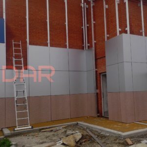Фото Монтаж подсистемы вентилируемого фасада из оцинкованных металлокассет