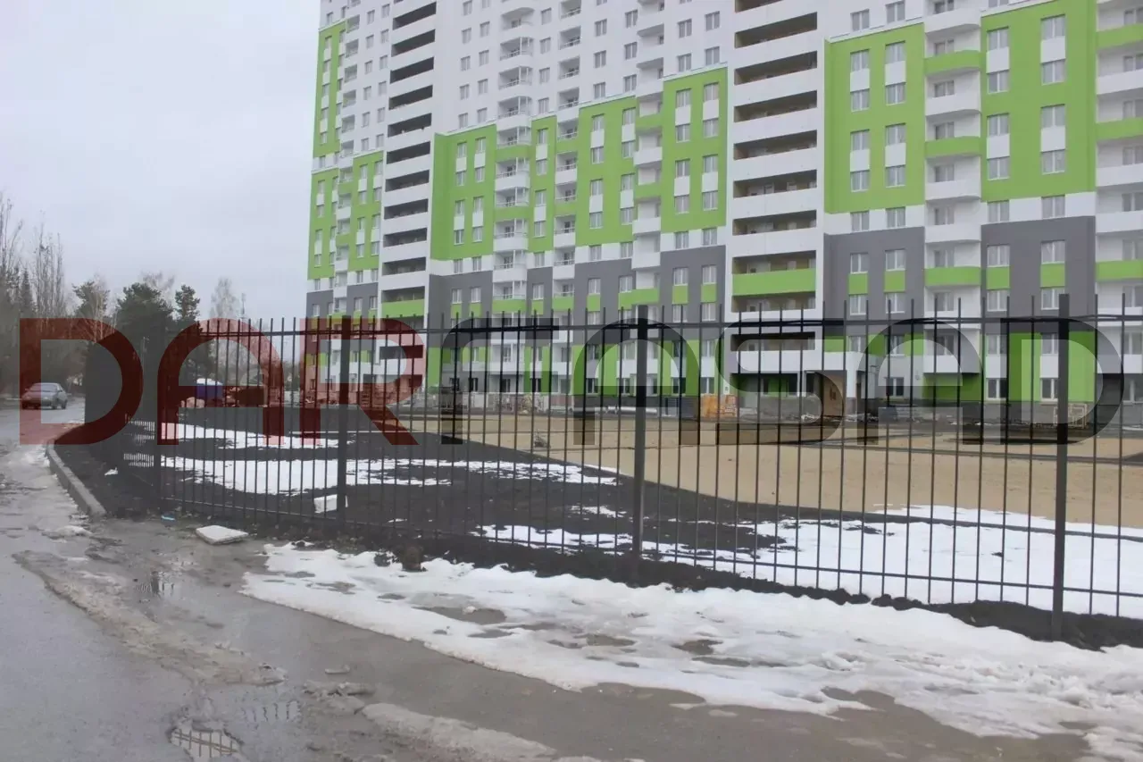 syt5sa1210u335l4vequ9xdq5zbzfetv.jpg.webp