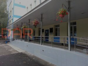 Фото Ограждение крыльца